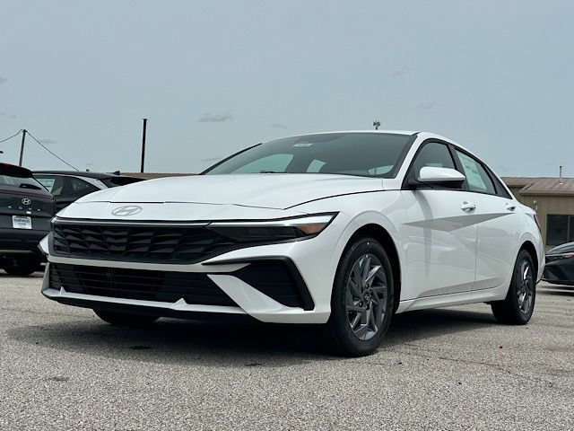 New 2026 Hyundai Elantra Hybrid