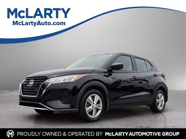 Certified 2025 Nissan Kicks Play S FWD image 1