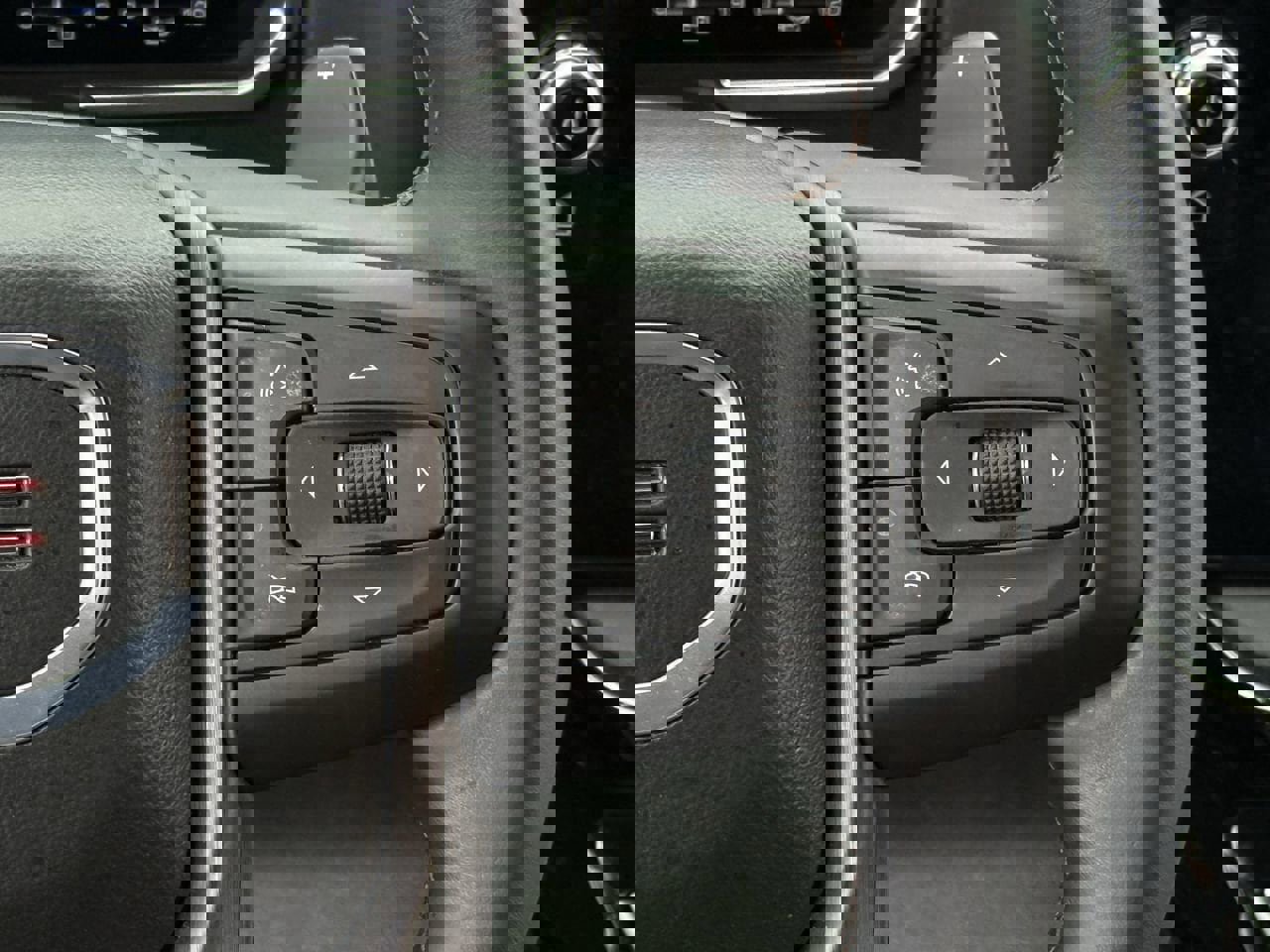 Certified 2025 GMC Sierra 1500 AT4 image 17