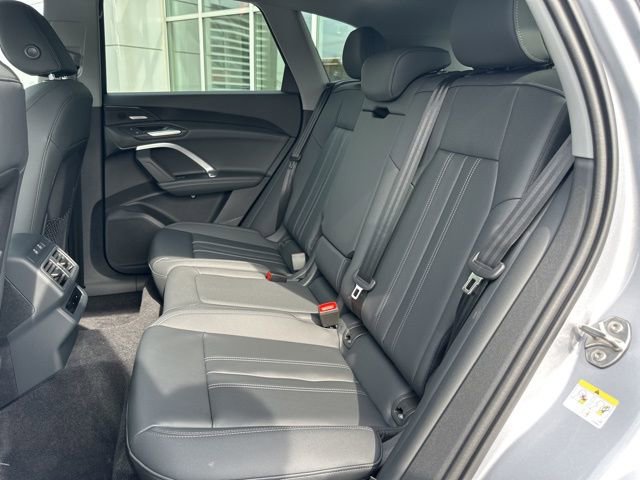 New 2026 Audi Q5 Premium Plus image 10