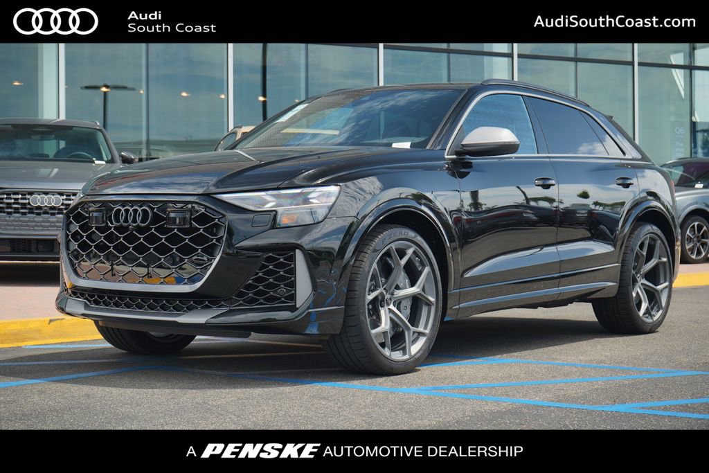New 2025 Audi RS Q8 performance