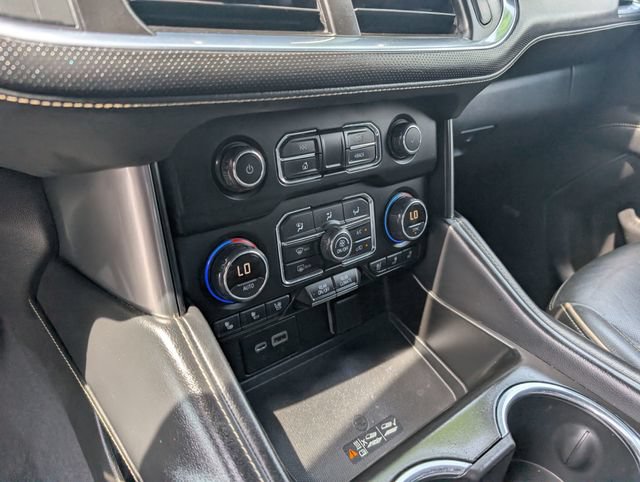 Used 2021 Chevrolet Tahoe Premier w/ Premium Package AWD/4WD image 22