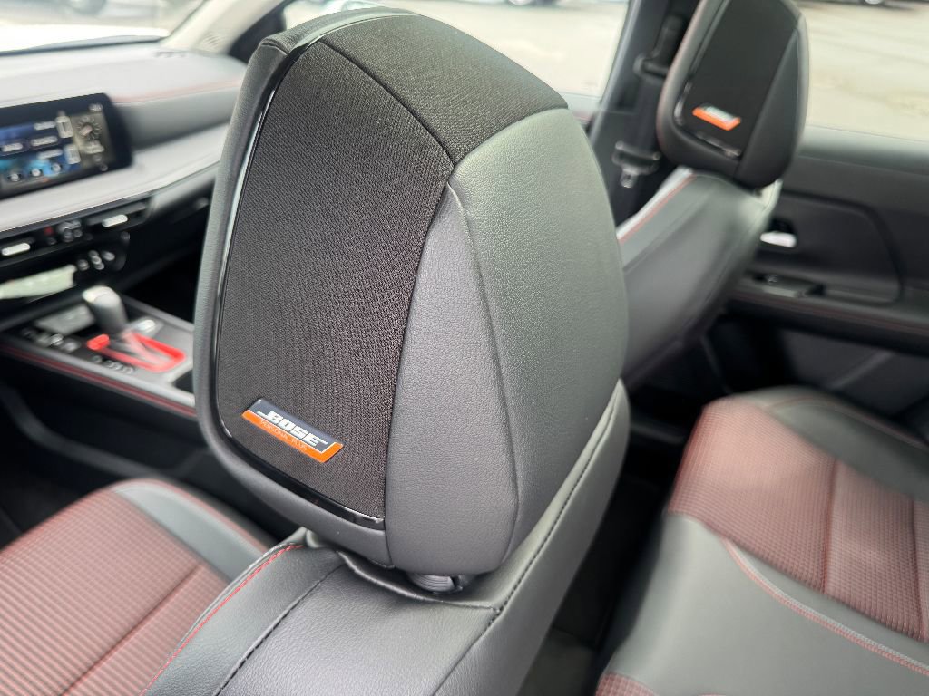 New 2025 Nissan Kicks SR w/ SR Premium Package image 11
