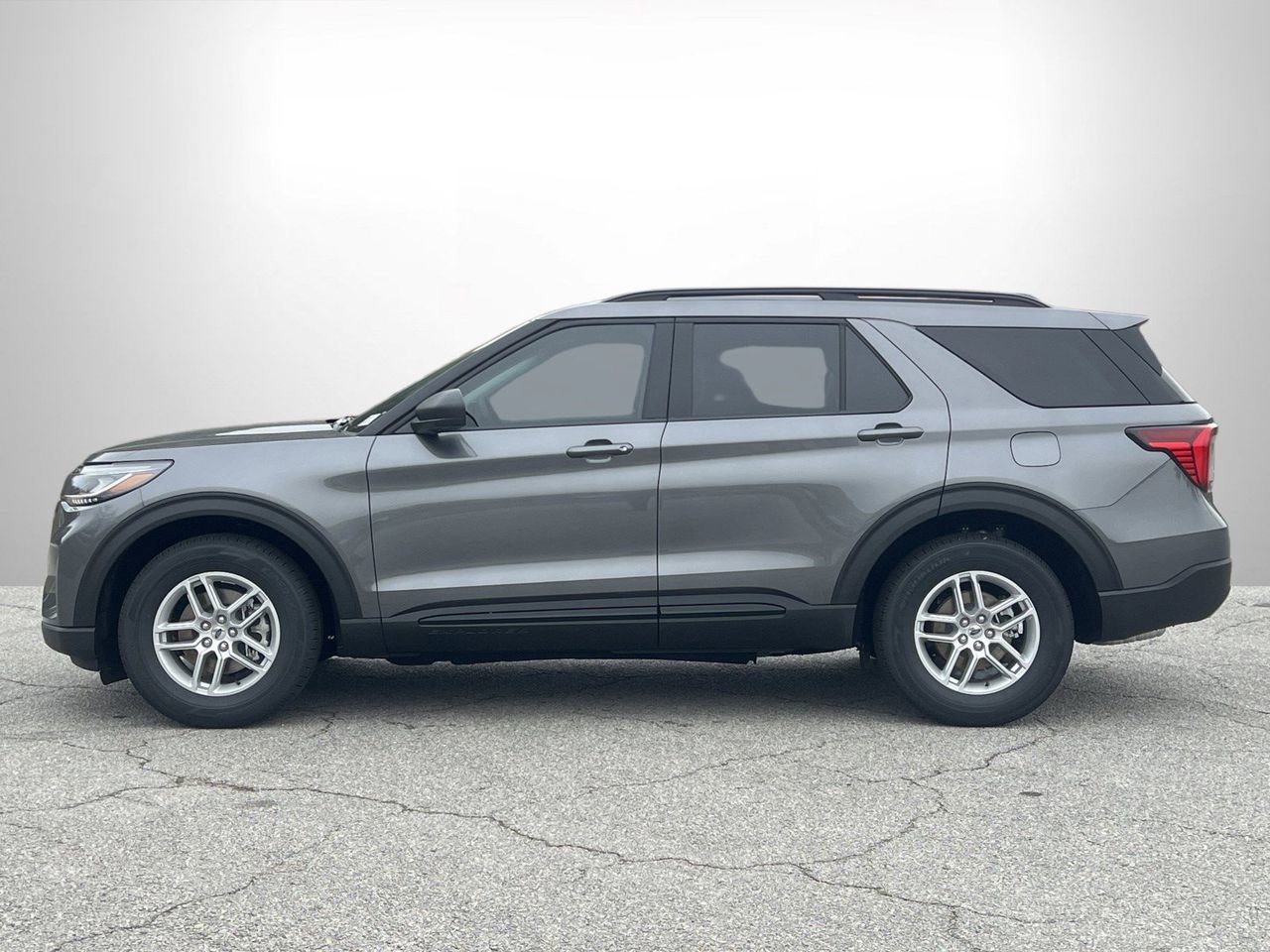 New 2026 Ford Explorer Active image 21