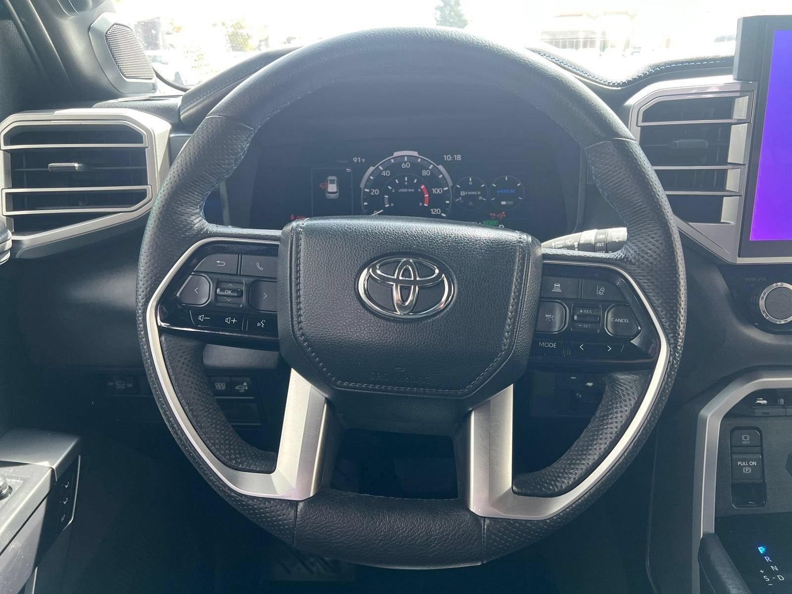 Used 2024 Toyota Sequoia Platinum AWD/4WD image 19