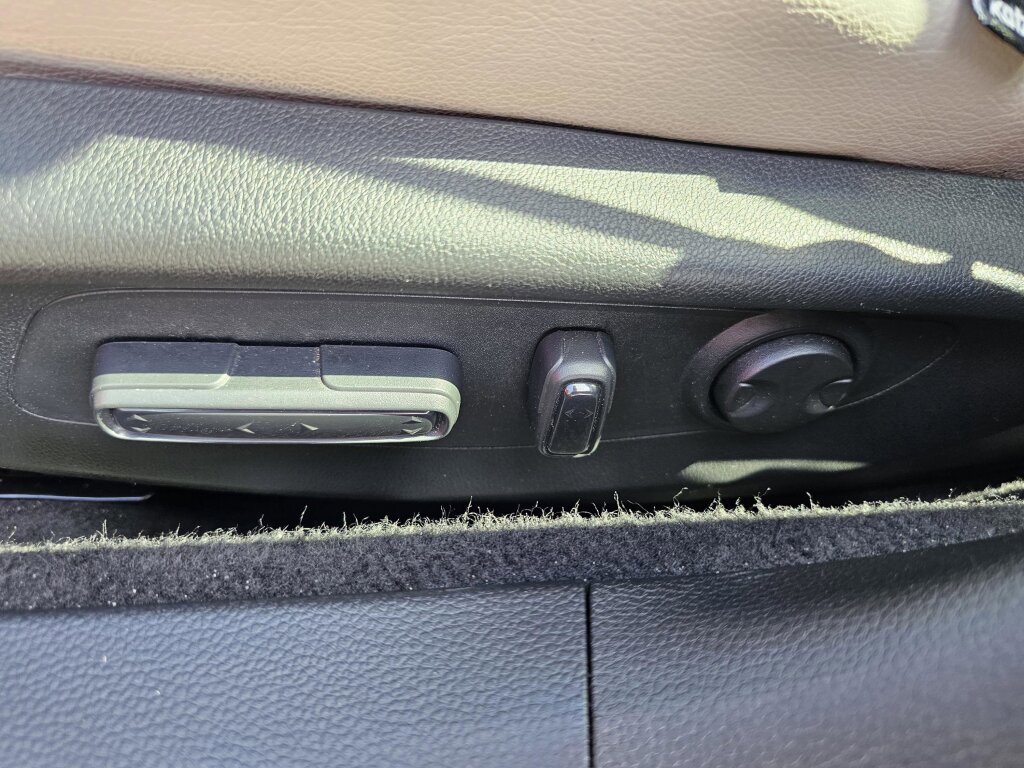 Certified 2023 Honda Accord EX image 17
