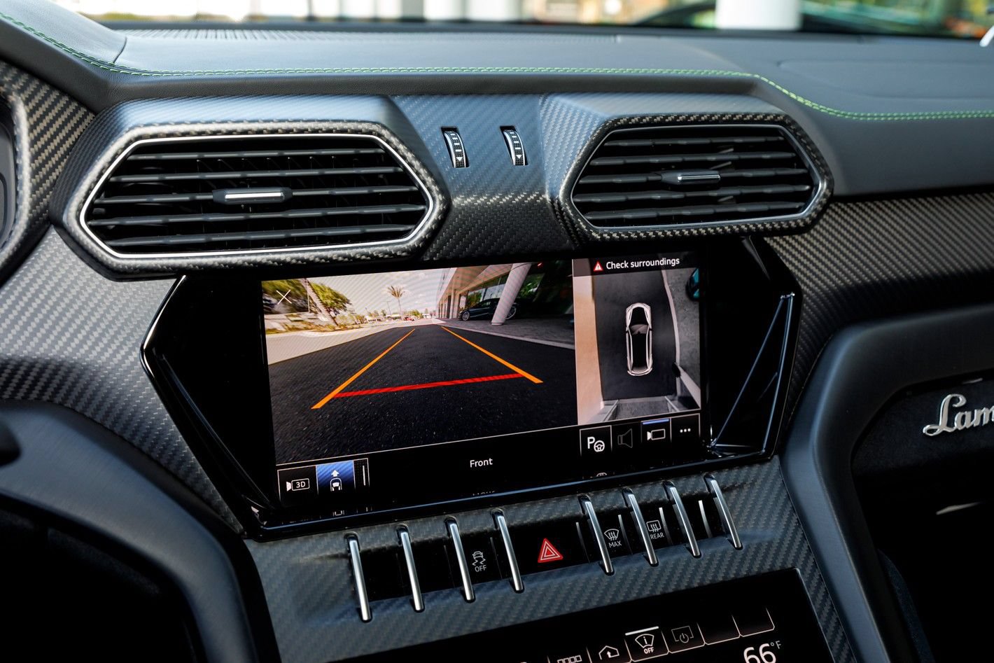Used 2023 Lamborghini Urus Performante AWD/4WD image 45