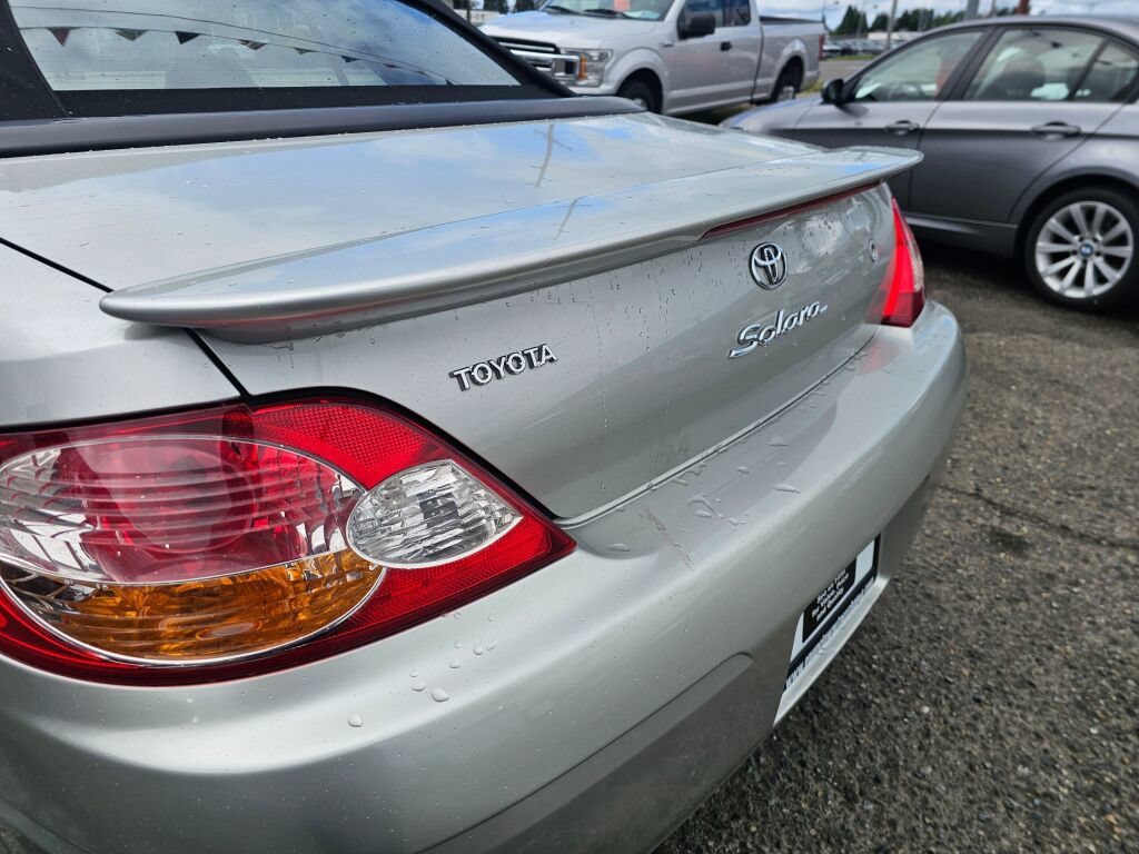 Used 2002 Toyota Solara SE FWD image 18