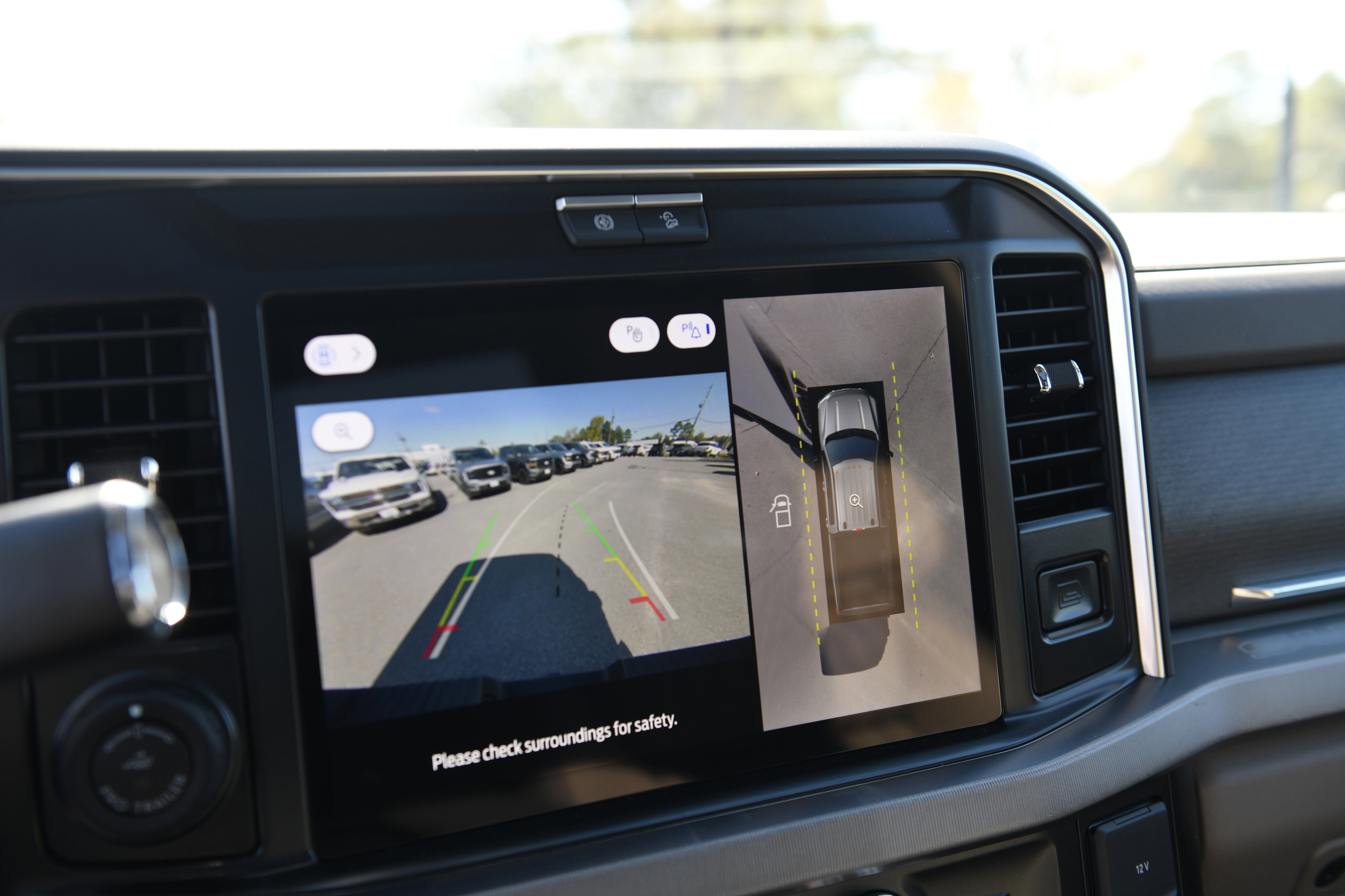 New 2026 Ford F250 Platinum w/ Platinum Plus Package image 35