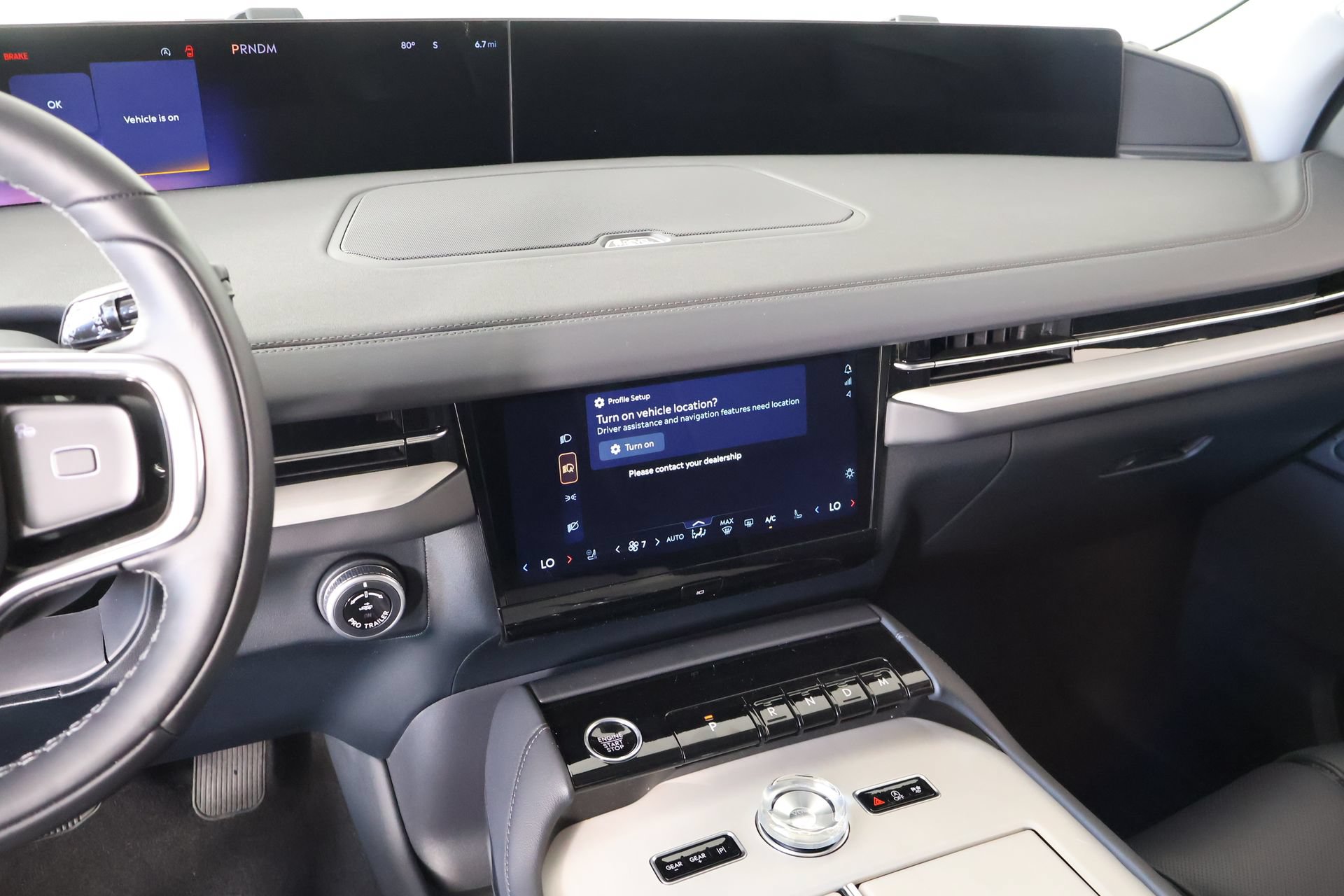 New 2026 Lincoln Navigator Premiere AWD/4WD image 5