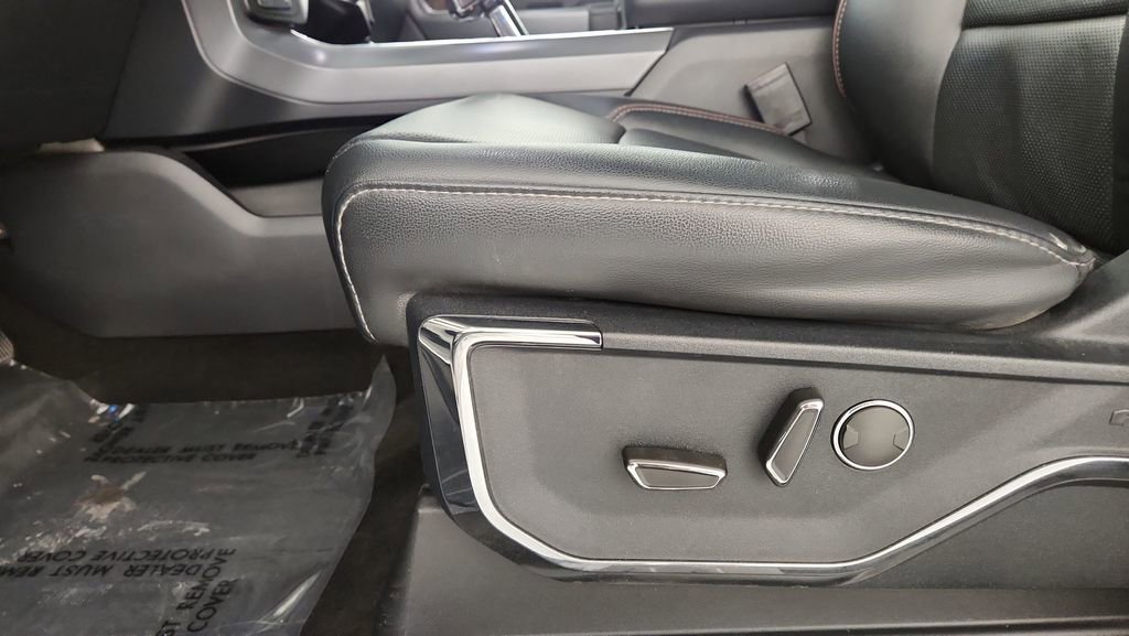 Used 2021 Ford F150 Lariat image 14