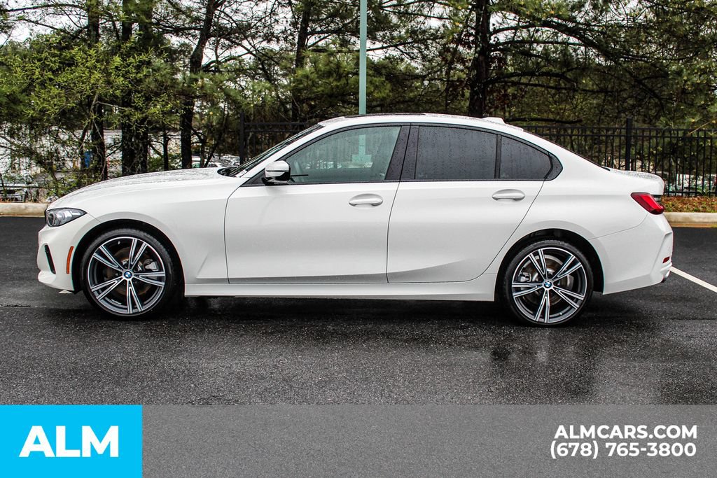 Used 2023 BMW 330i xDrive Sedan w/ Premium Package AWD/4WD image 6