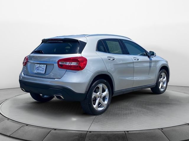 Used 2018 Mercedes-Benz GLA 250 4MATIC w/ Premium Package image 5