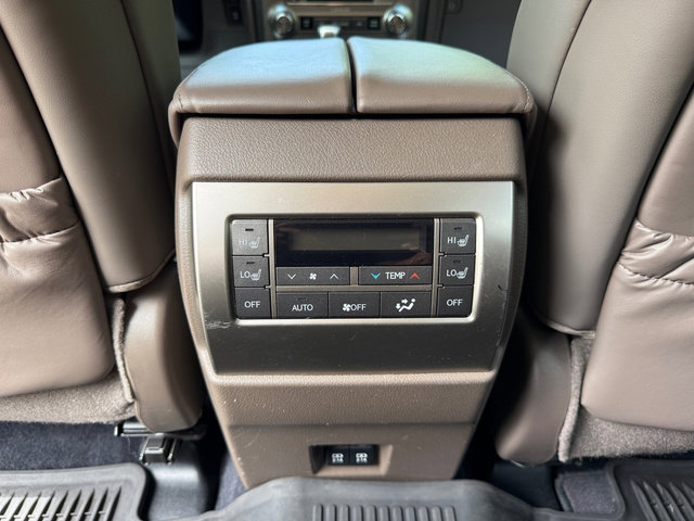 Used 2021 Lexus GX 460 Premium AWD/4WD image 17