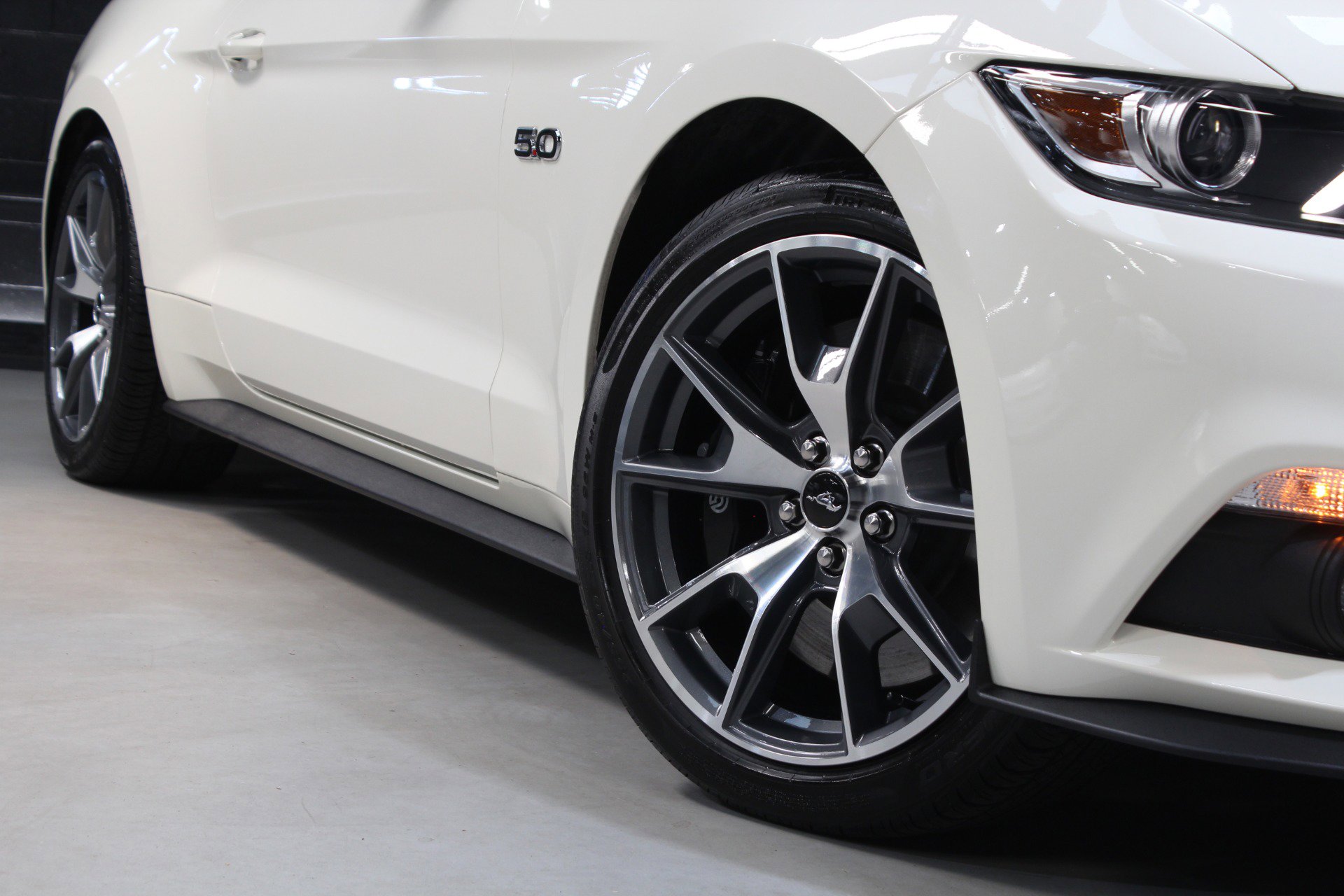 Used 2015 Ford Mustang 50 Years RWD image 20