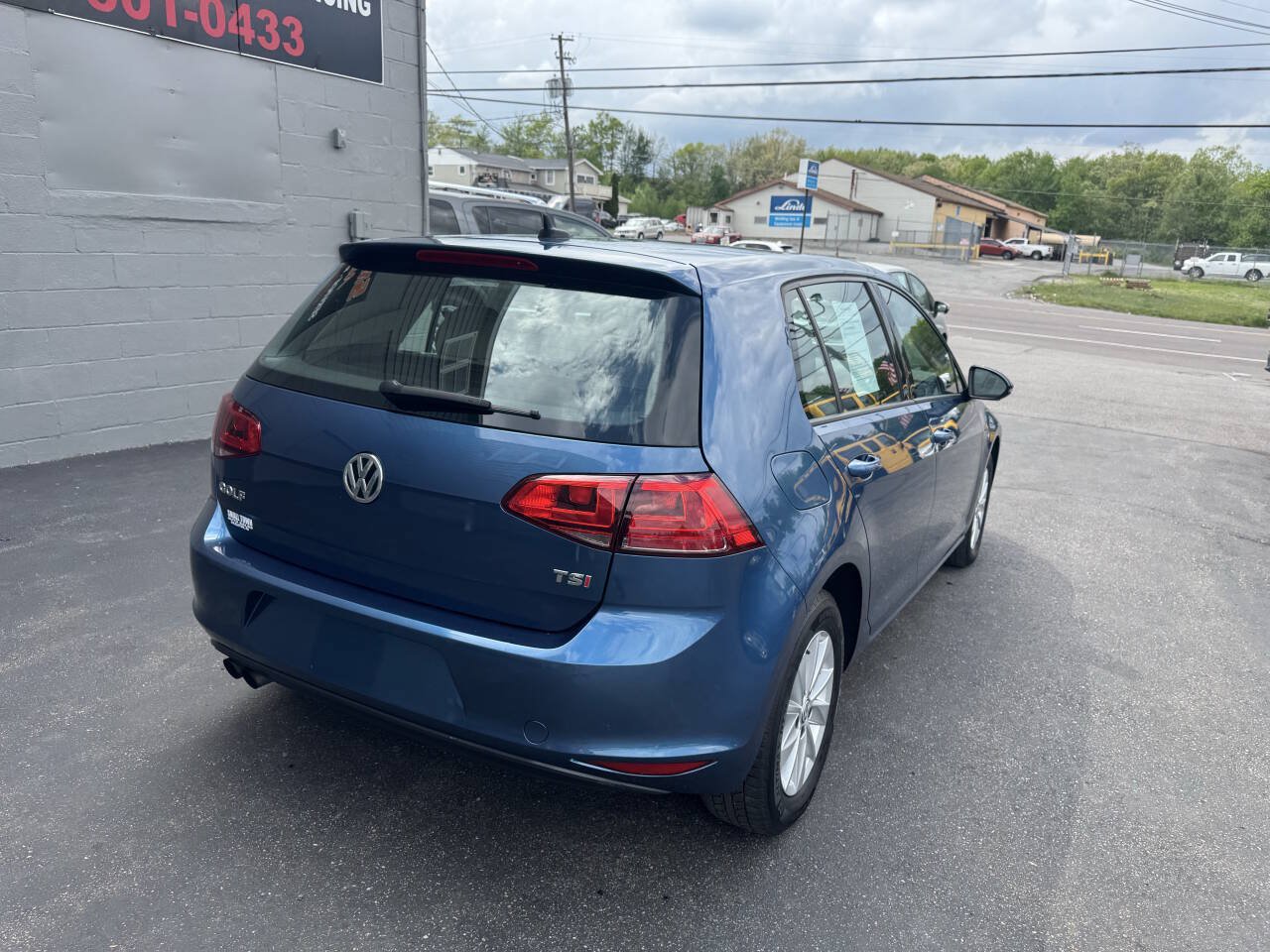 Used 2016 Volkswagen Golf S FWD image 7