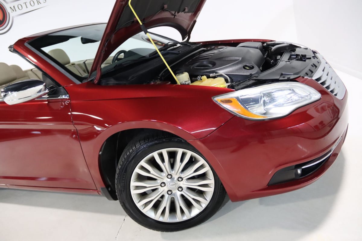 Used 2013 Chrysler 200 Limited FWD image 64