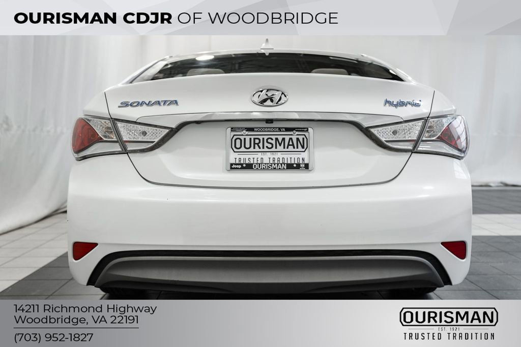 Used 2014 Hyundai Sonata Hybrid image 6