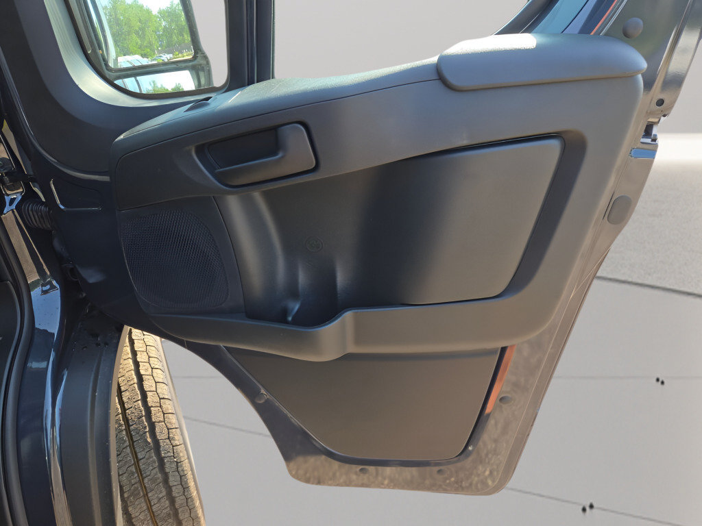 New 2026 RAM ProMaster 1500 w/ Premium Convenience Group FWD image 5