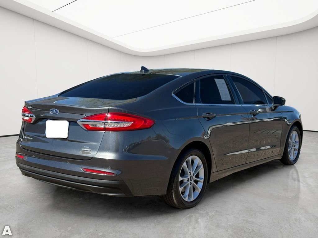 Used 2020 Ford Fusion SE FWD image 7