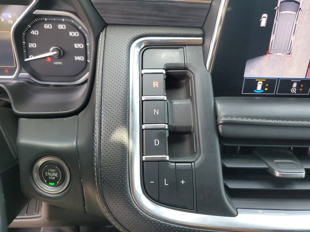 Used 2021 GMC Yukon XL SLT w/ SLT Premium Package RWD image 28