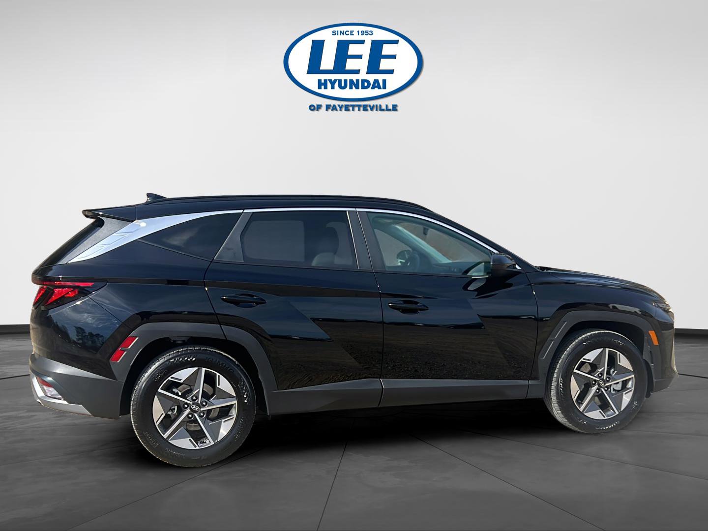 Certified 2025 Hyundai Tucson SEL FWD image 6