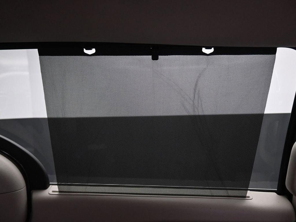 Used 2021 Chrysler Pacifica Touring-L image 56