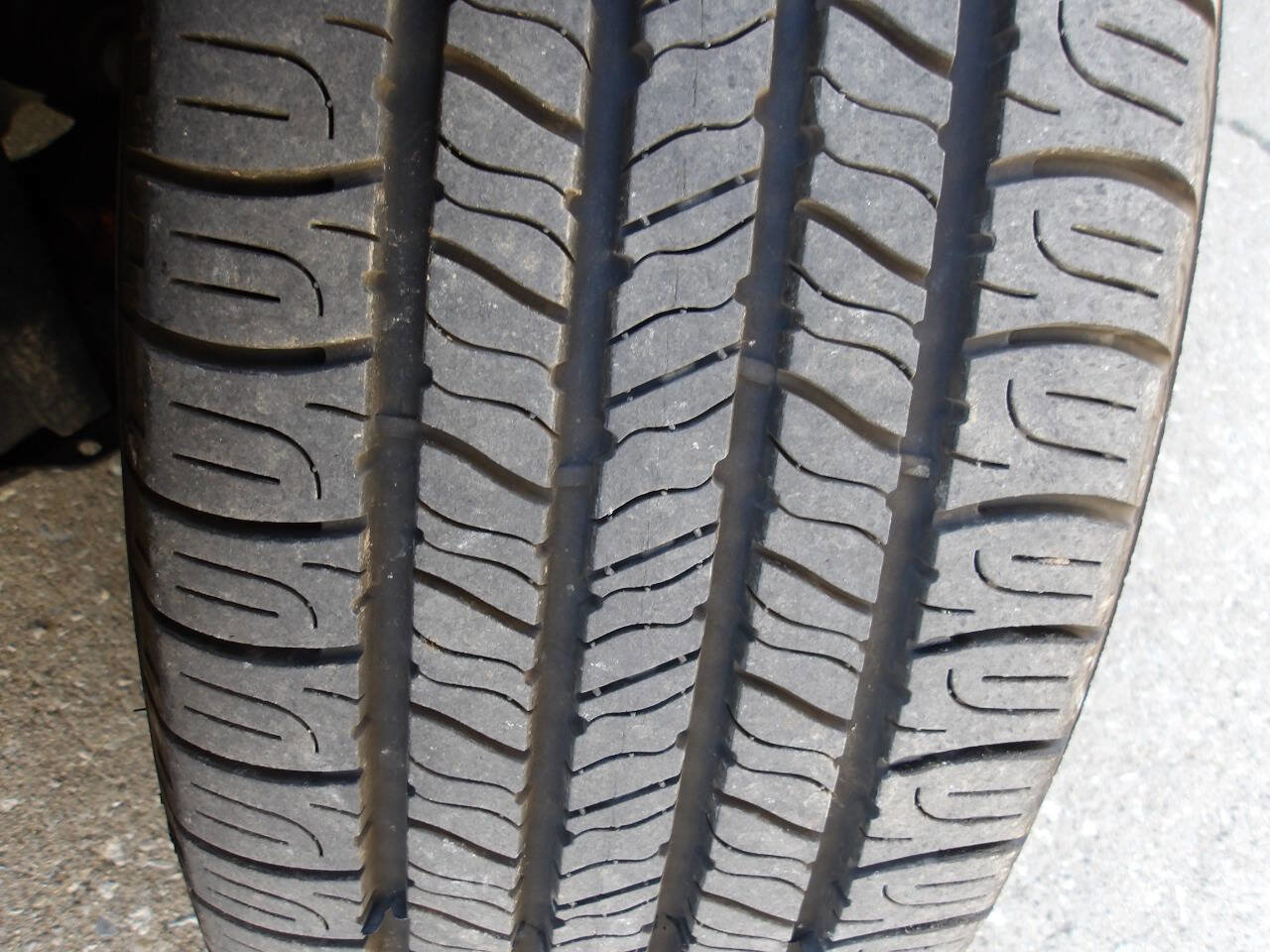 Used 2014 Ford Escape Titanium AWD/4WD image 37