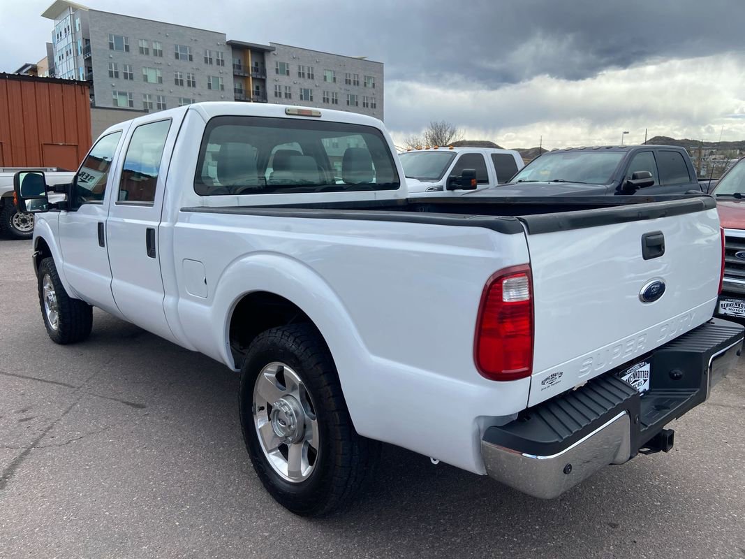 Used 2014 Ford F250 XL w/ Power Equipment Group AWD/4WD image 8