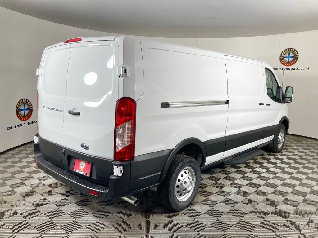 Used 2024 Ford Transit 350 148 Low Roof w/ Load Area Protection Package image 15