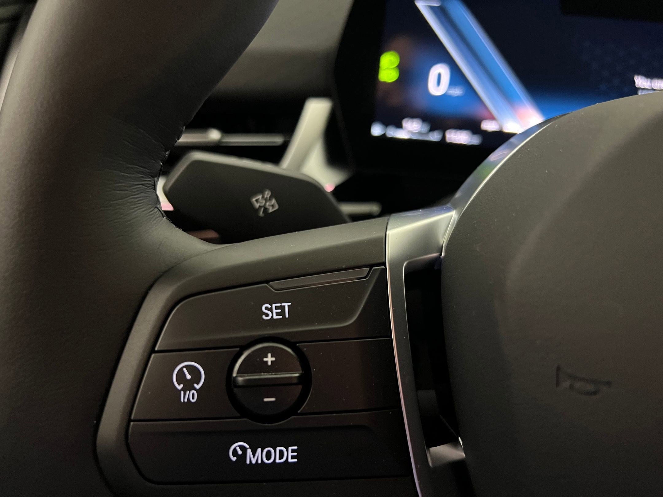 Used 2025 BMW X2 xDrive28i w/ Convenience Package image 18