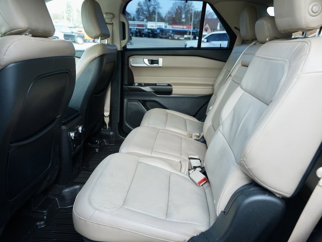 Used 2020 Ford Explorer Limited image 11
