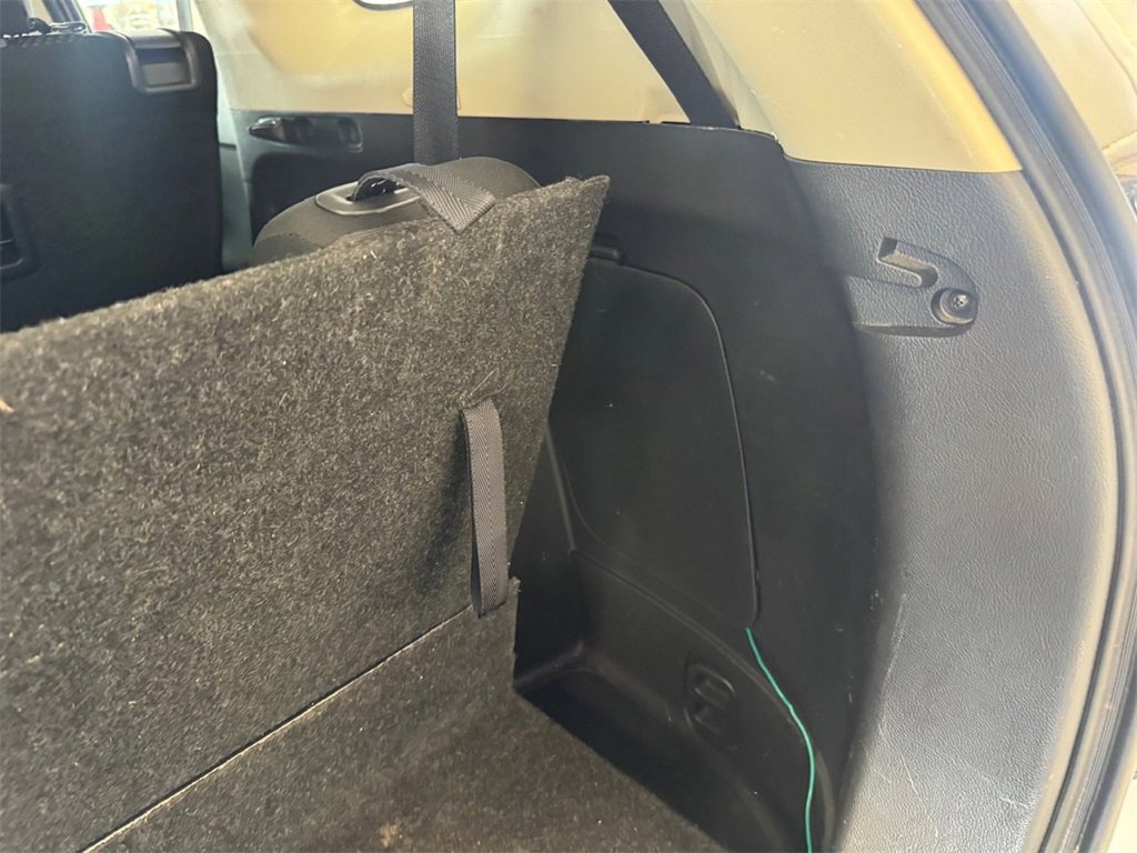 Used 2020 Mitsubishi Outlander ES image 42