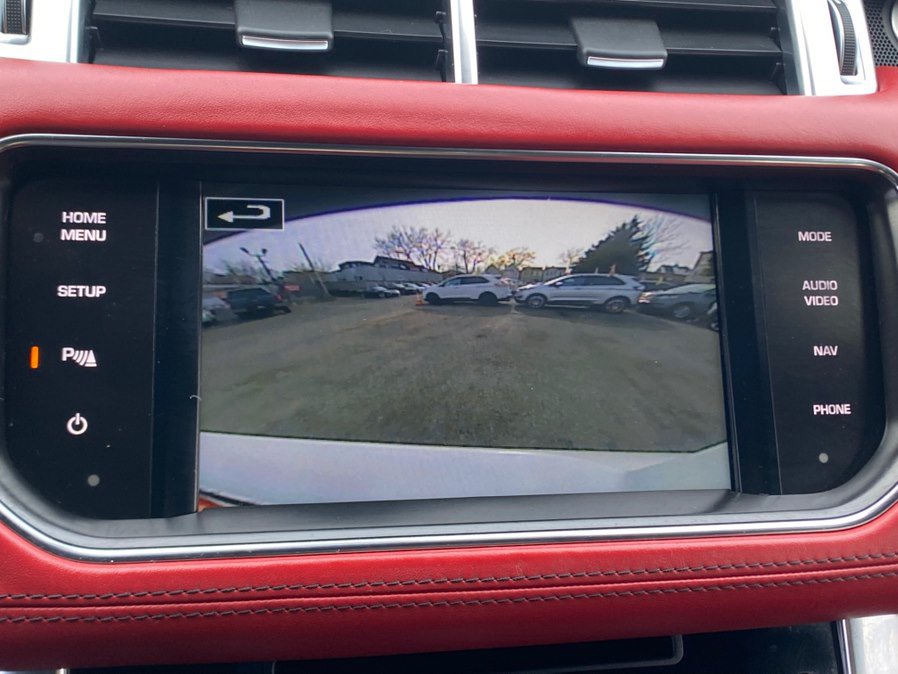 Used 2015 Land Rover Range Rover Sport HSE AWD/4WD image 21