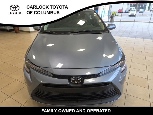 Used 2026 Toyota Corolla LE FWD image 4