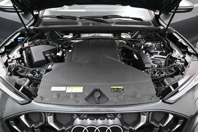 Used 2026 Audi Q5 Premium Plus w/ Premium Plus AWD/4WD image 15