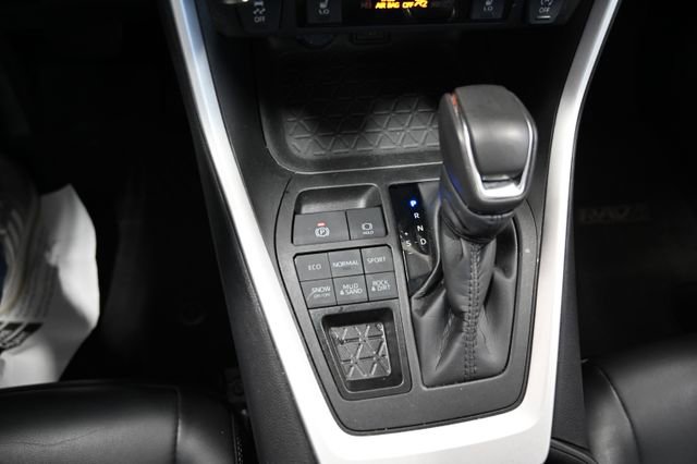 Used 2024 Toyota RAV4 XLE Premium w/ Weather Package AWD/4WD image 20