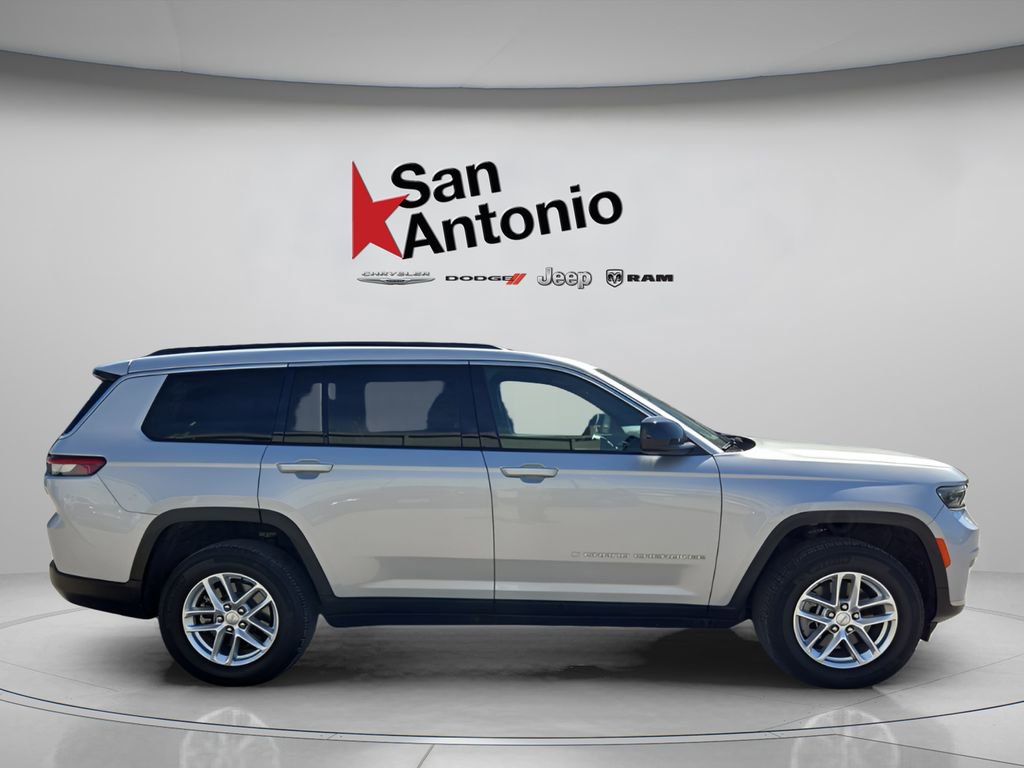 Certified 2024 Jeep Grand Cherokee L Laredo image 9