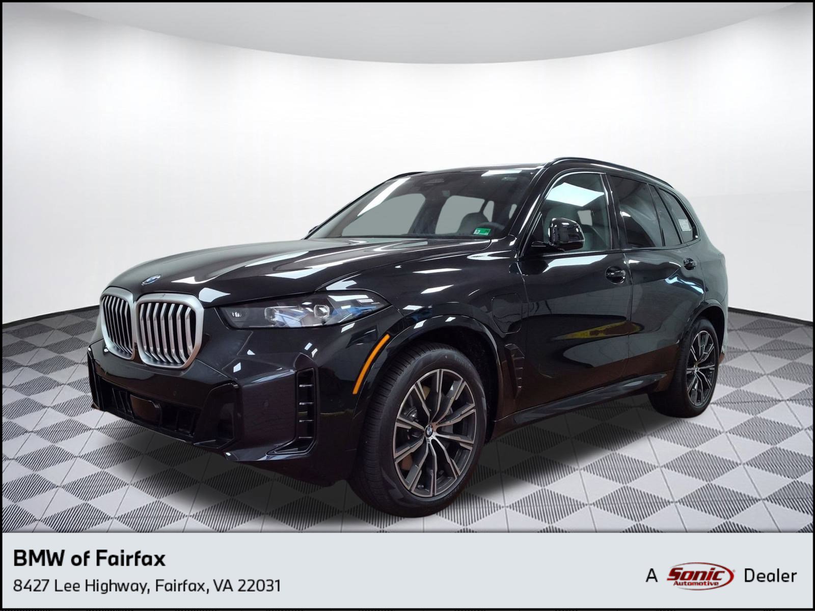 Used 2026 BMW X5 xDrive50e w/ M Sport Package image 1