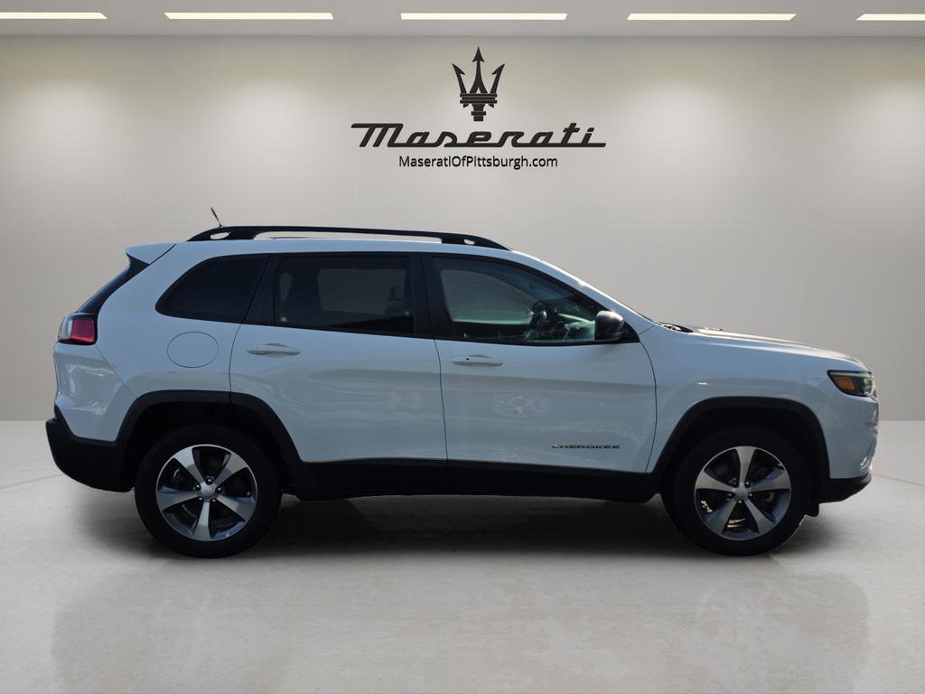 Used 2022 Jeep Cherokee Limited image 4