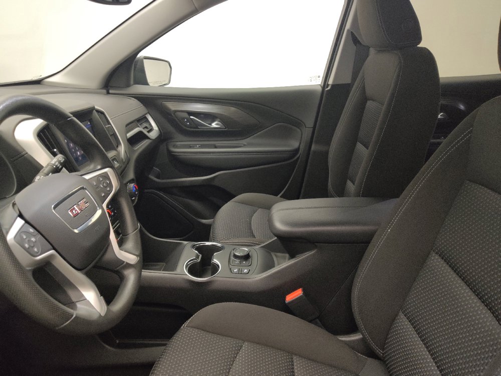 Used 2024 GMC Terrain SLE w/ Driver Convenience Package AWD/4WD image 17