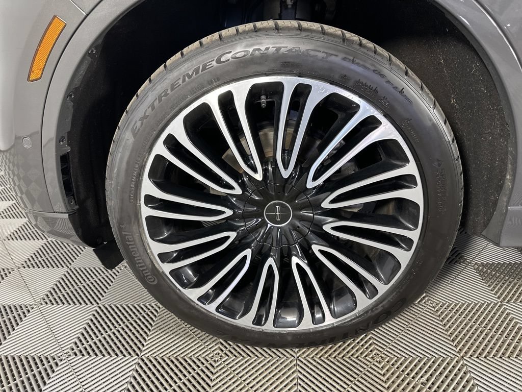 Used 2024 Lincoln Aviator Black Label w/ Dynamic Handling Package AWD/4WD image 6