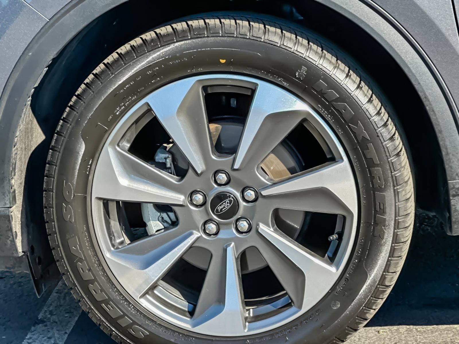Used 2024 Ford Escape Platinum AWD/4WD image 26