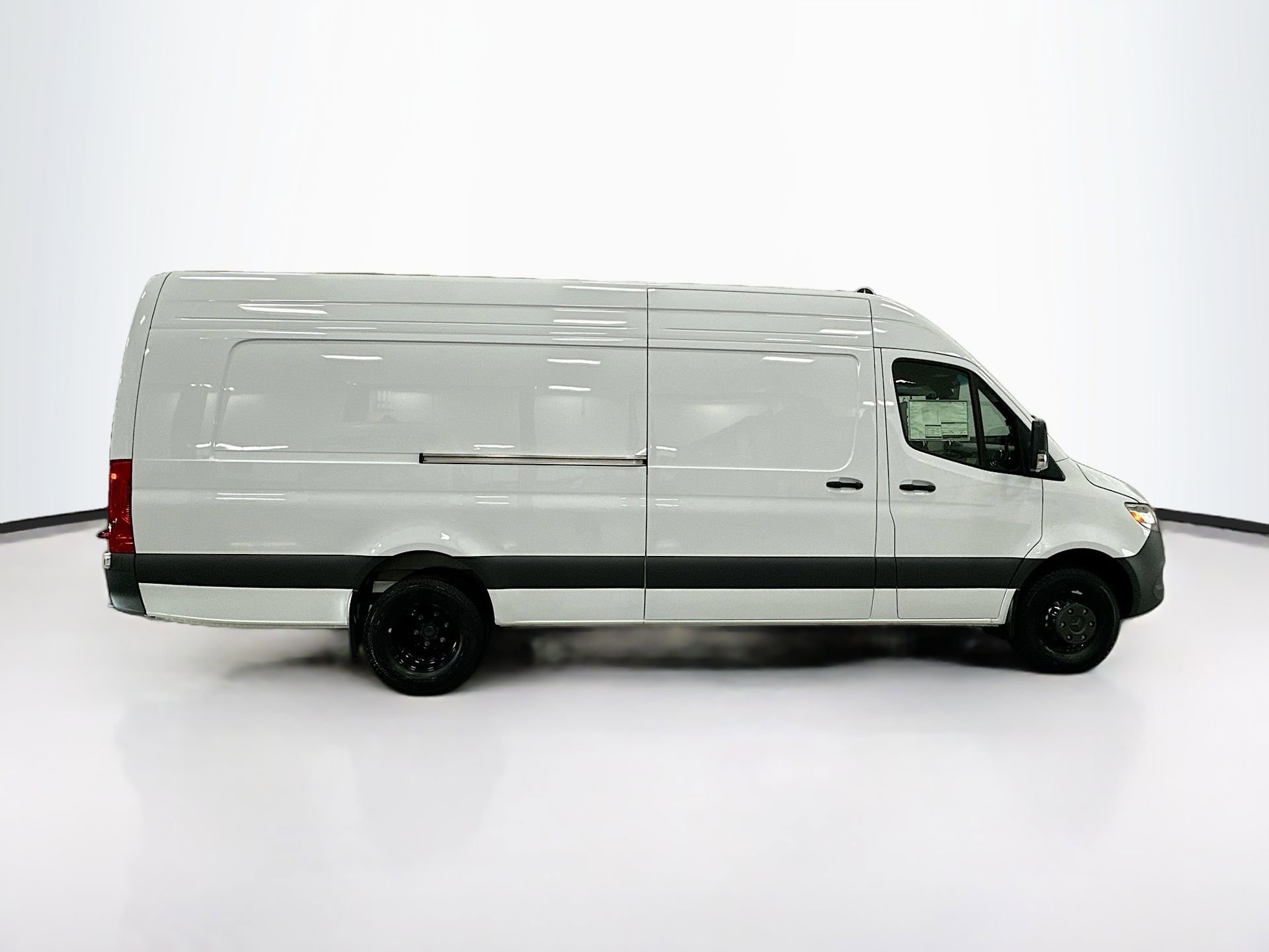 New 2025 Mercedes-Benz Sprinter 3500 image 9