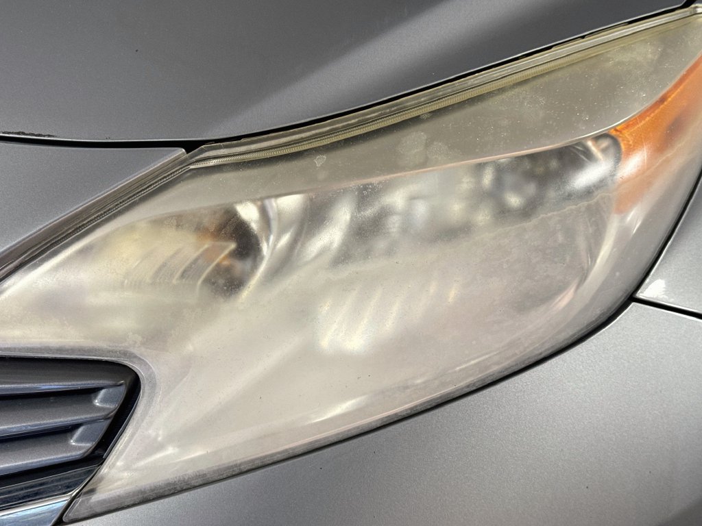 Used 2014 Nissan Versa Note S FWD image 33
