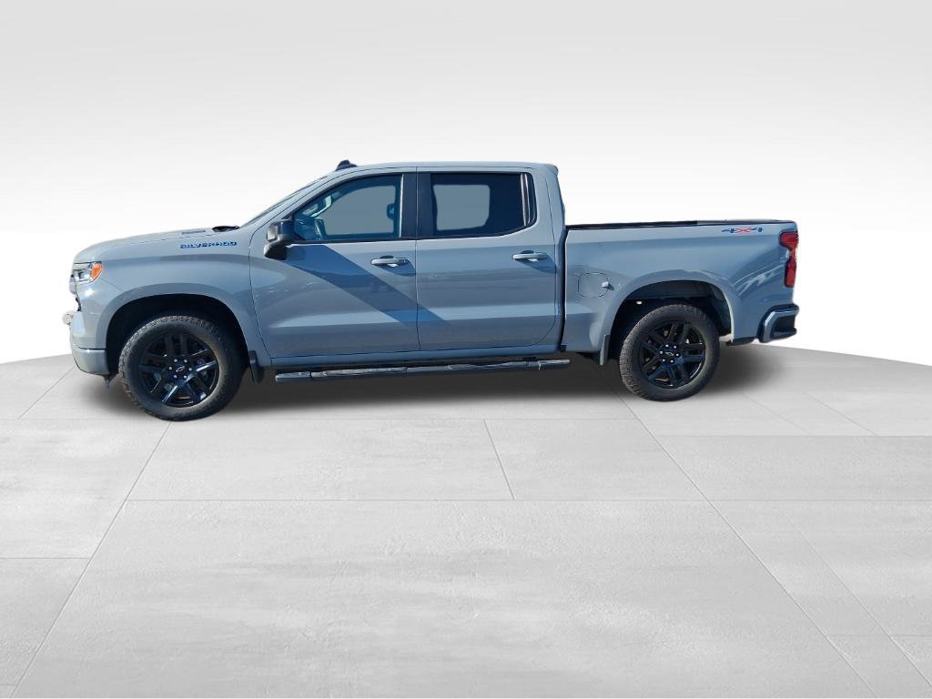 Used 2025 Chevrolet Silverado 1500 RST AWD/4WD image 9