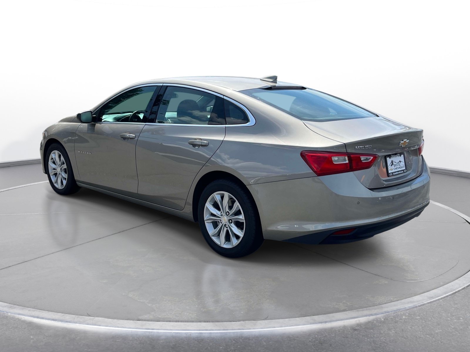 Used 2024 Chevrolet Malibu LT FWD image 7