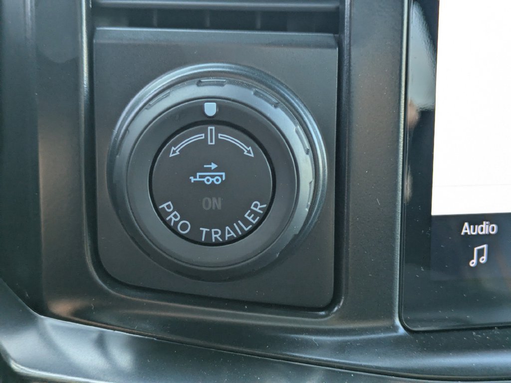 New 2026 Ford F350 Lariat w/ Tremor Off-Road Package AWD/4WD image 27