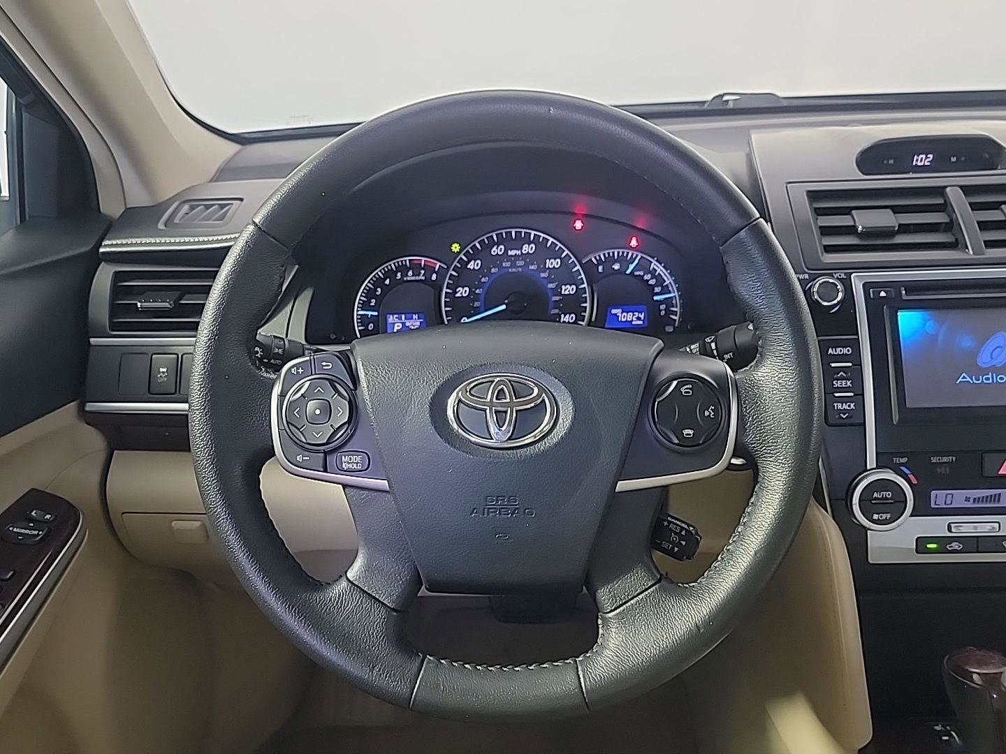 Used 2012 Toyota Camry XLE w/ Leather Pkg FWD image 20