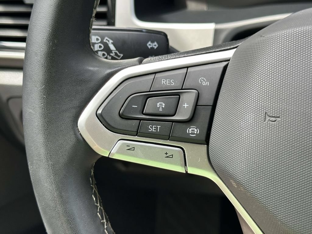 Used 2023 Volkswagen Atlas SE AWD/4WD image 24